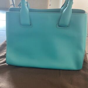 Tod’s Elegant Teal Blue Leather Handbag